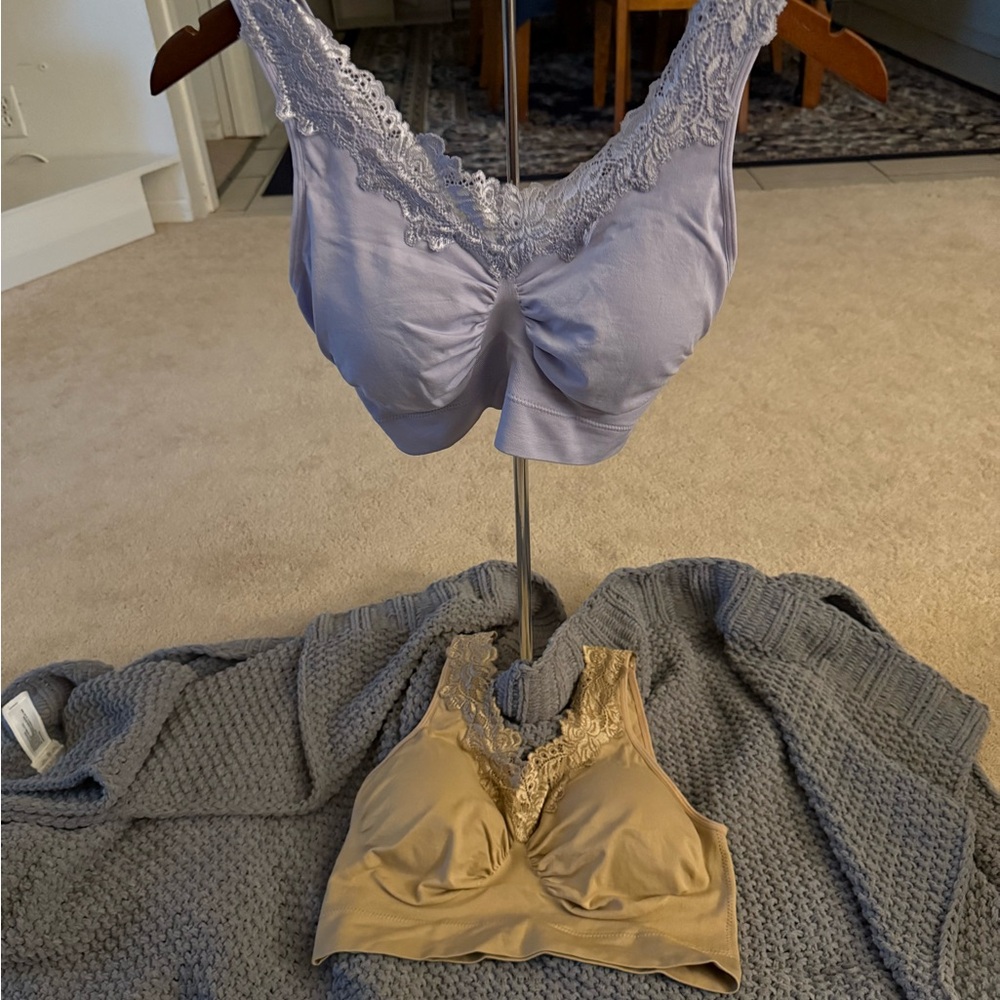 NWT Rhonda Shear 2X Beautiful Lavender and Beige Lace Bralette Duo - Picture 4 of 7